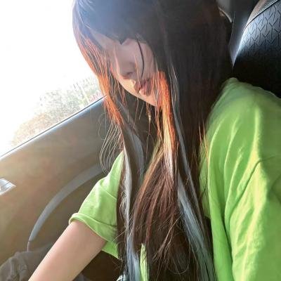 低头不见抬头见